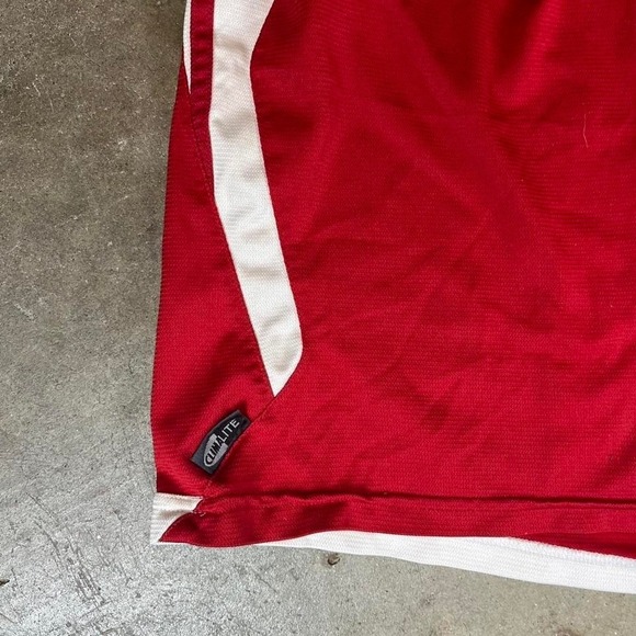 Vintage Y2K Adidas red shorts Women's Size L - Picture 3 of 8